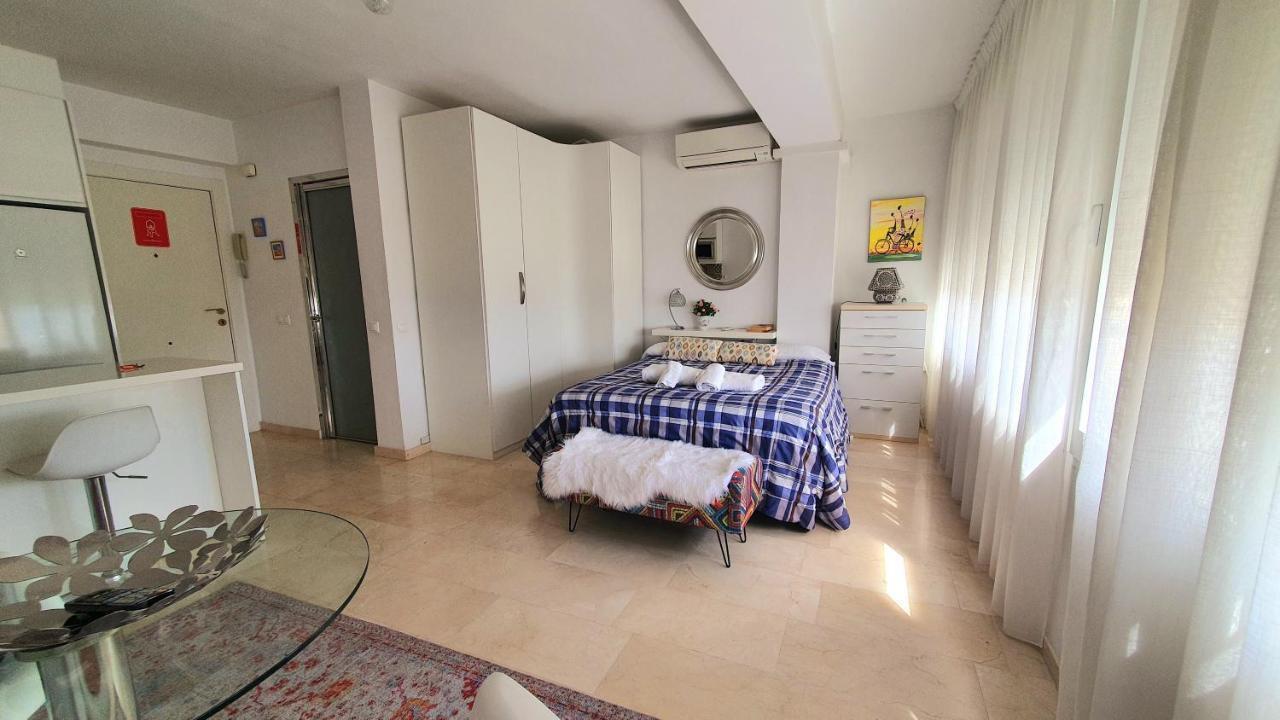 Estudio Playa Del Postiguet Alicante Extérieur photo